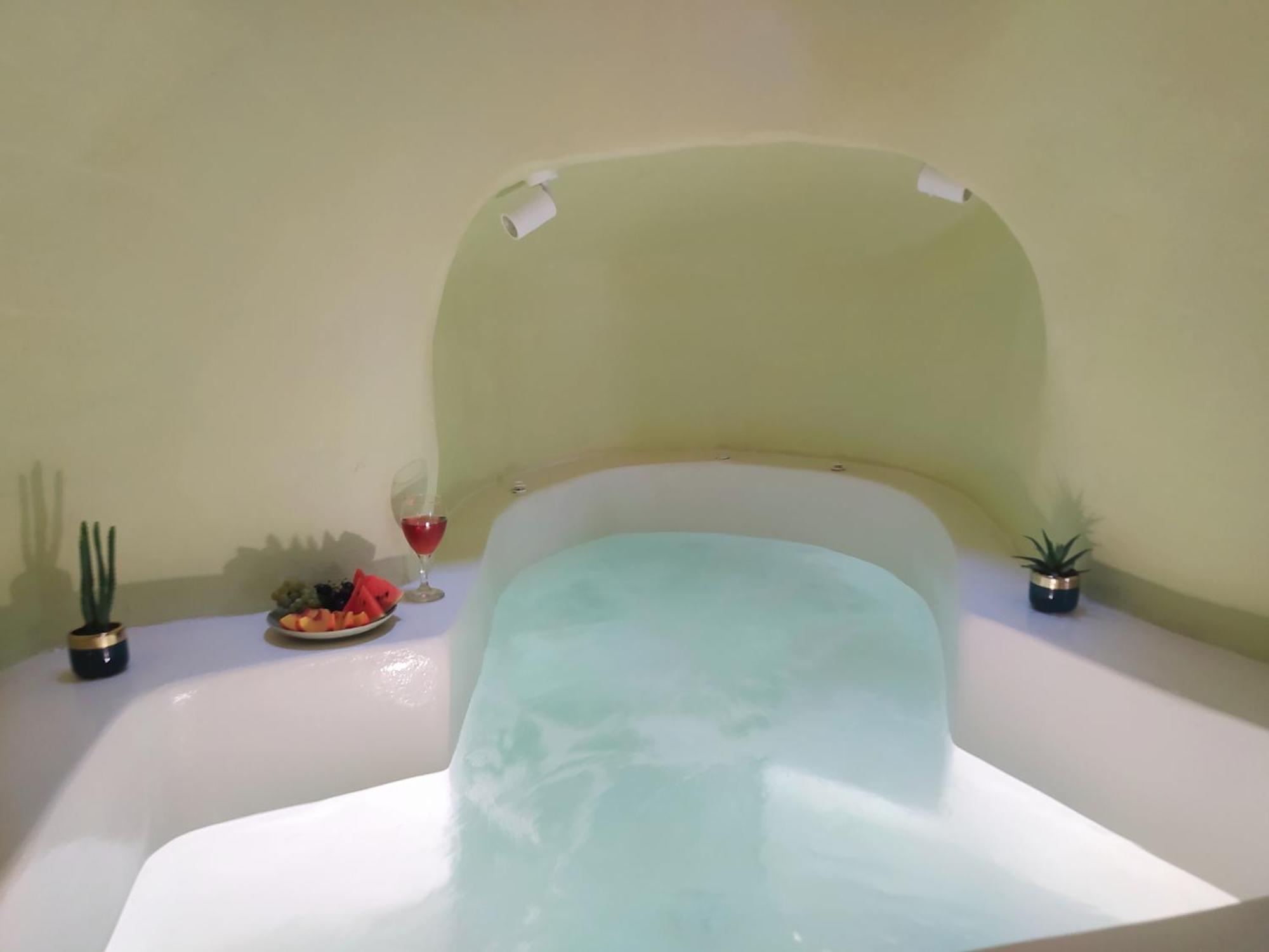 Santorini Oasis- Cave House * Fira (Santorini)